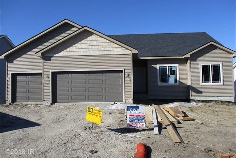 1st image of 1960 SE Waddell Way