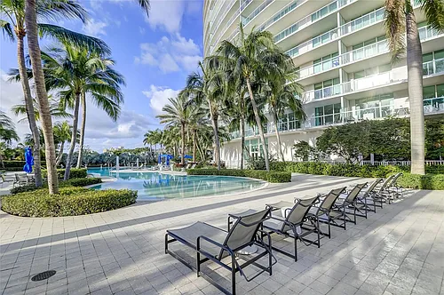 1 N Ocean Blvd Photo 1