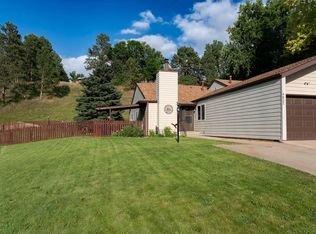 4832 Powderhorn Dr, Rapid City, SD 57702