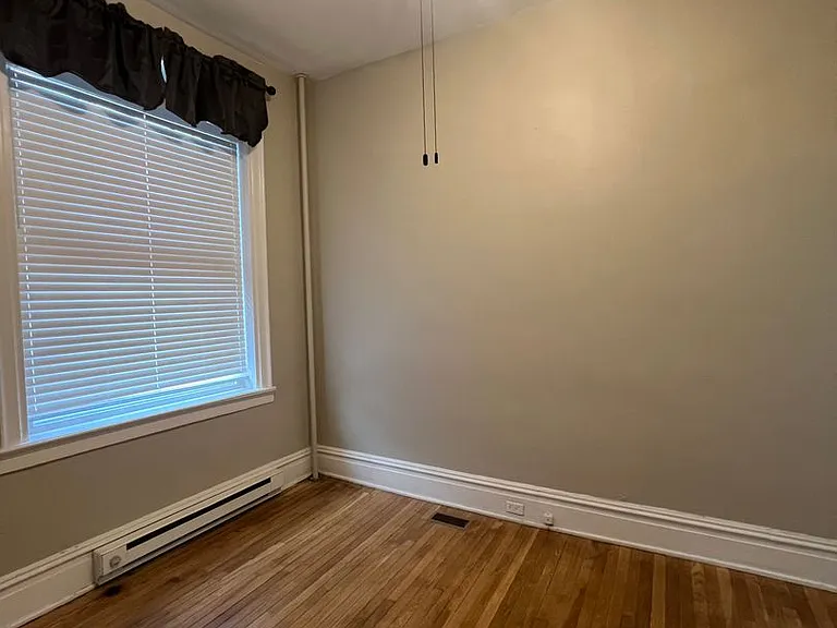 102 S Hanover St — Photo 6