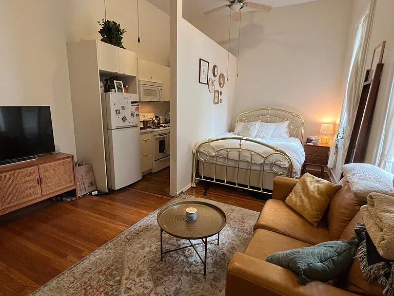 1721 Spruce St #2R — Photo 2