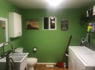 1724 Oak Grove Rd, Decherd, TN 37324