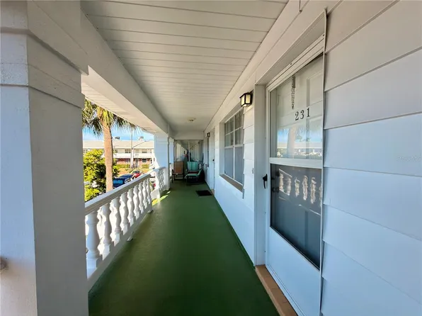 4747 Azalea Dr APT 231, New Port Richey, FL 34652