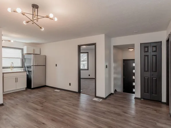 2901 R St #1, Lincoln, NE 68503