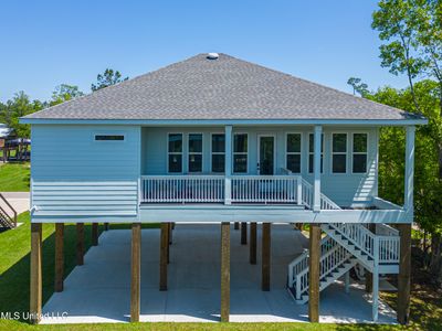 64 Fiber St, Bay Saint Louis, MS, 39520