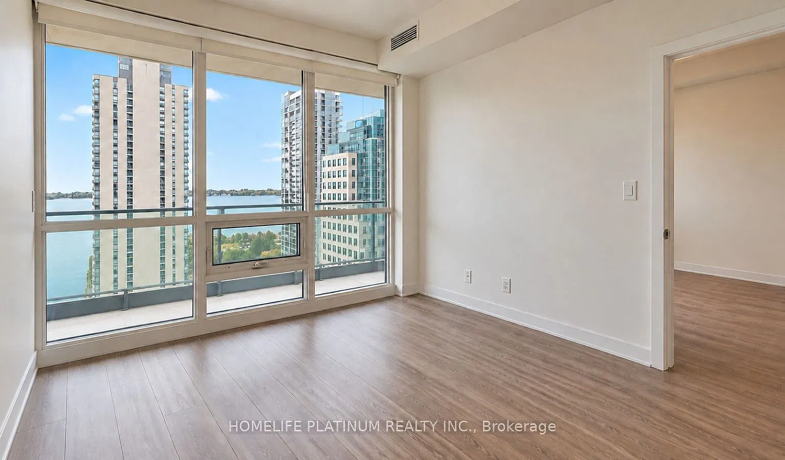 1 bed, $2,599 — Photo 2