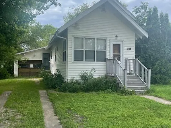 309 E 2nd Ave S, Cavalier, ND 58220