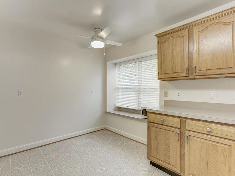 5601 Pollard Rd — Photo 15