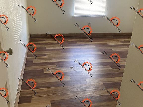 4th image of 1320 Pile St #2