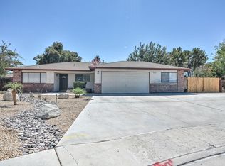 1089 Amie Ct, Ridgecrest, CA 93555