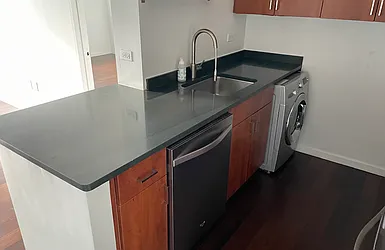 Rented by R New York