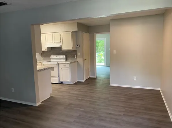 1085 Linde St #1085, New Braunfels, TX 78130