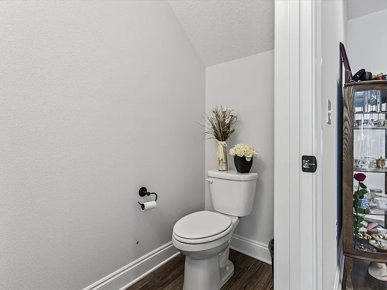 1700 Sound Haven Ct — Photo 10