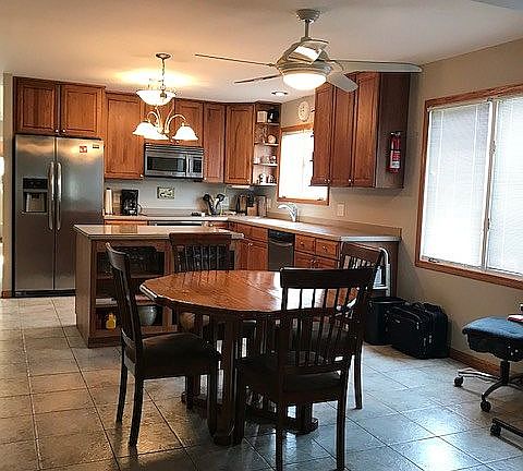 2nd image of 269 W Kimbell Ave