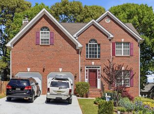 3025 Ridge Oak Dr, Suwanee, GA 30024