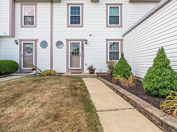 3rd image of 783 Sunset Cir