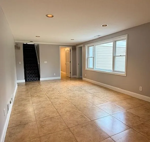 8442 Haeg Dr — Photo 19