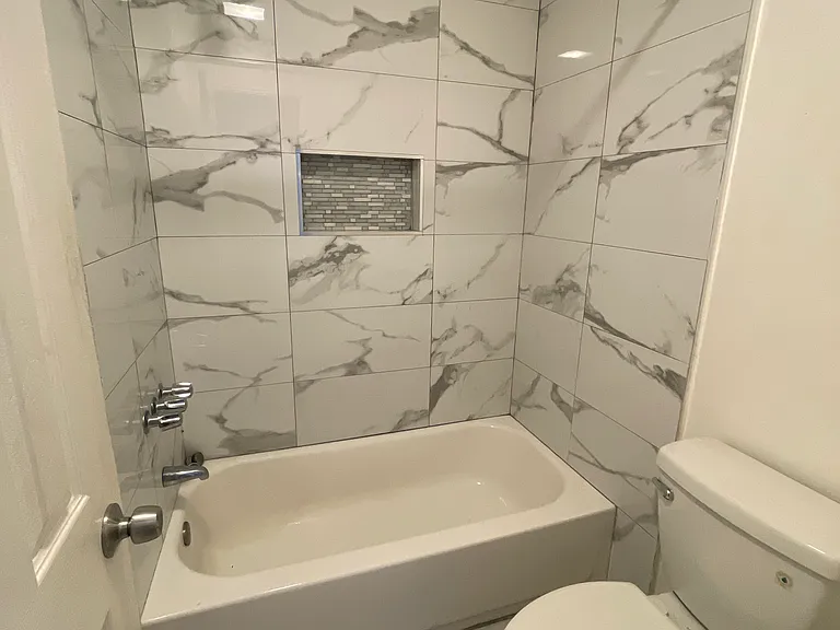 1734 Workman St #101 — Photo 7