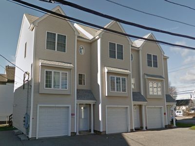 3 Meadowcroft St, Lowell, MA, 01852