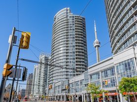 218 Queens Quay W