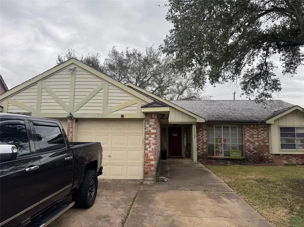 12107 Kirkbriar Dr, Houston, TX 77089