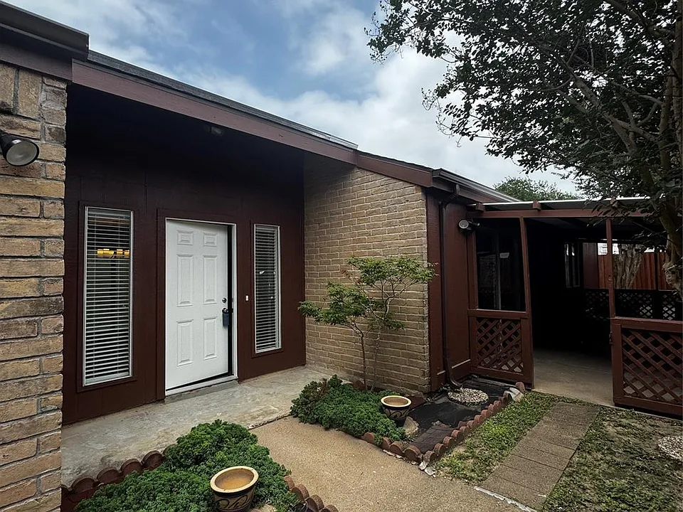 8807 Belle Glen Dr