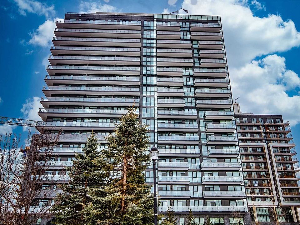 2nd image of 75 Oneida Cres #801