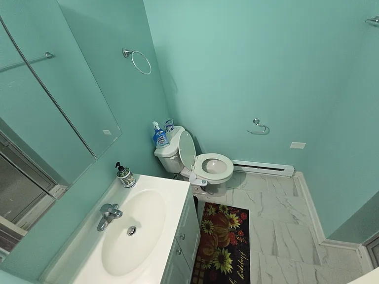 170 Waters Edge Dr #202 — Photo 10