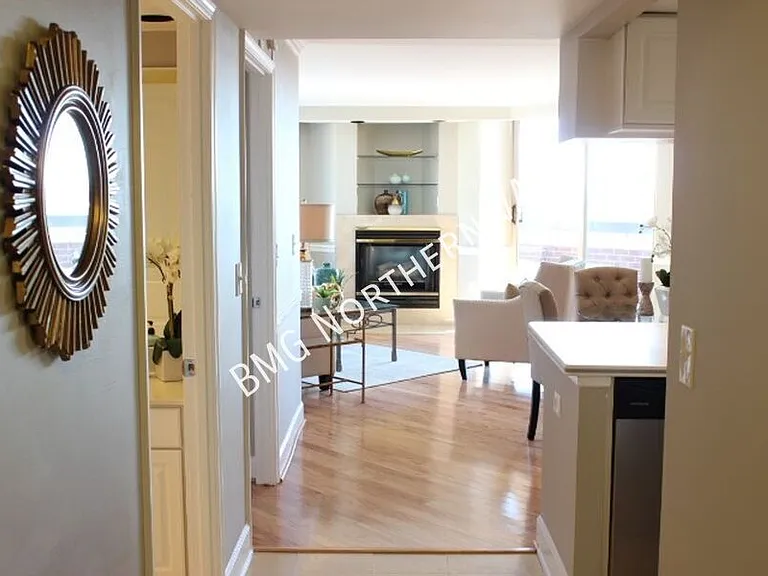 1276 N Wayne St #909 — Photo 3
