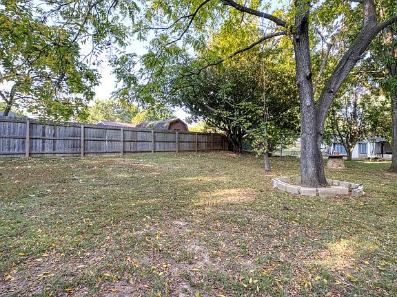 2nd image of 2538 Woodberry Dr