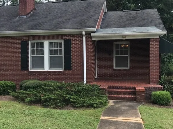 505 North St E, Talladega, AL 35160