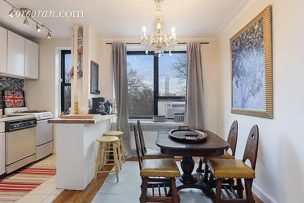 Rented by Corcoran | media 21