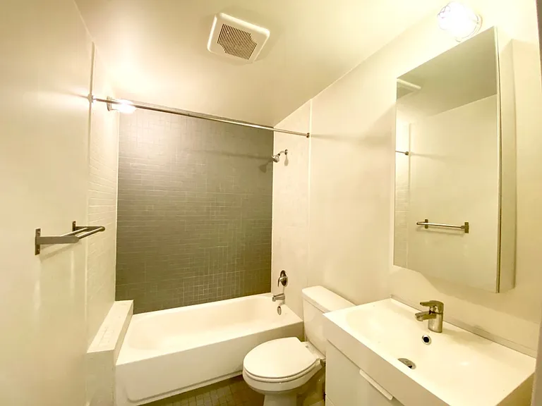 CoronadoHotel — Photo 36