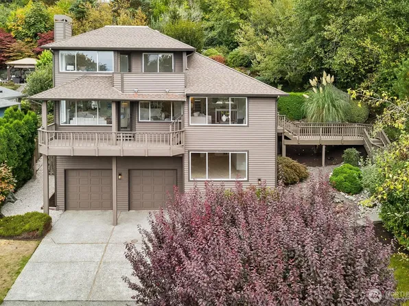 17105 76th Avenue W, Edmonds, WA 98026