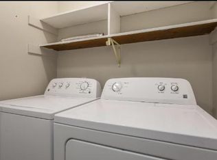 3201 Warwick Dr, Raleigh, NC 27606