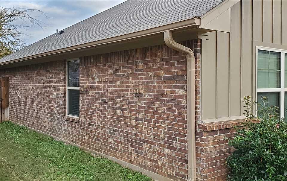 2nd image of 19471 King Ranch Dr