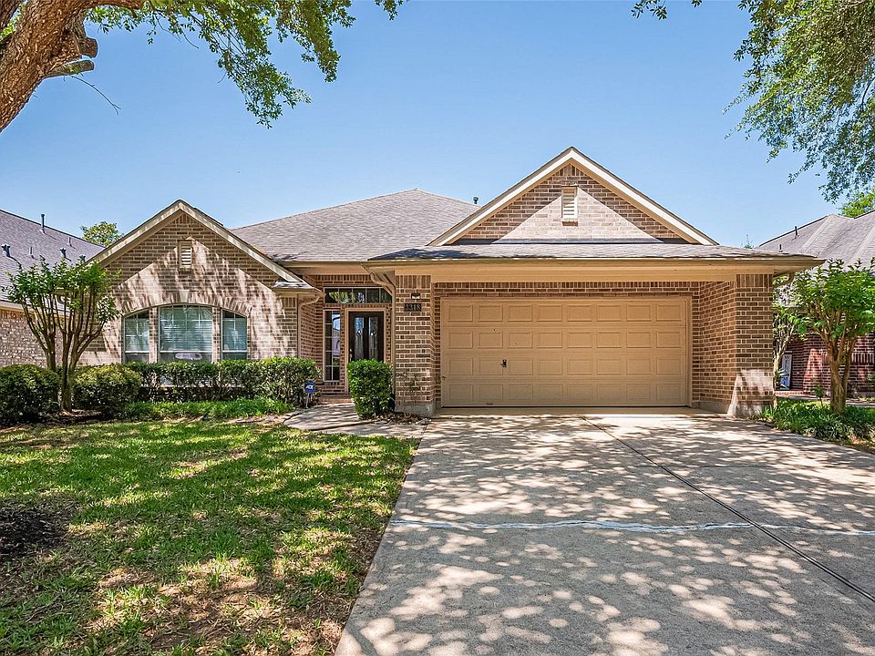 1st image of 3318 Thistlegrove Ln