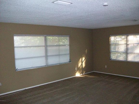 2nd image of 178 Phoenetia Dr