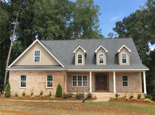 6010 Beckenham Way, Oak Ridge, NC 27310