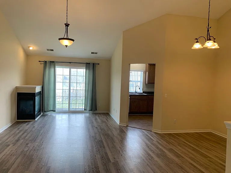 2247 Marissa Way — Photo 8