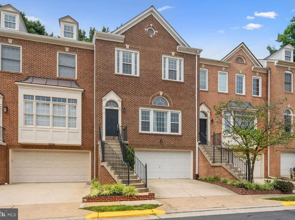 8544 Westown Way, Vienna, VA 22182