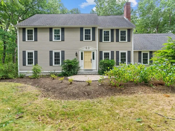 218 Whiley Rd, Groton, MA 01450