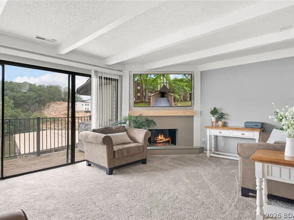 87 Circle Edge #19-3A, Lake Ozark, MO 65049