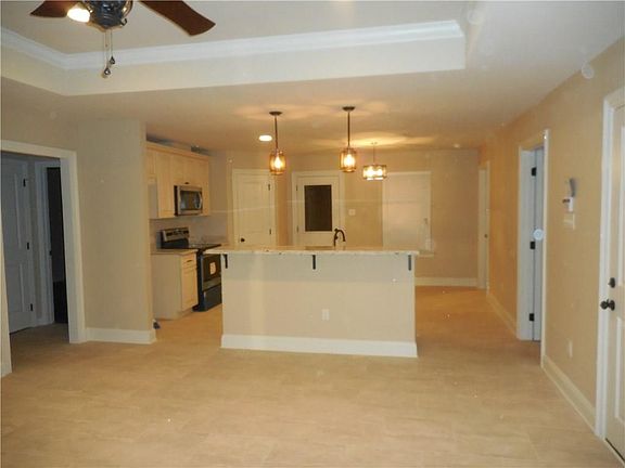 4th image of 1413 Moisant St