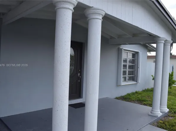 841 Hialeah Dr, Hialeah, FL 33010