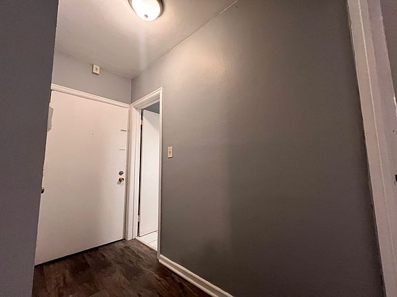 5th image of 3553 N Oakland Ave #311