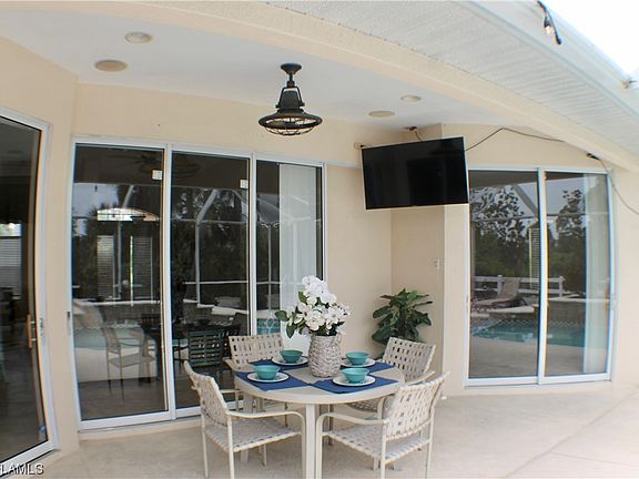 4th image of 1036 W Hillsborough Blvd