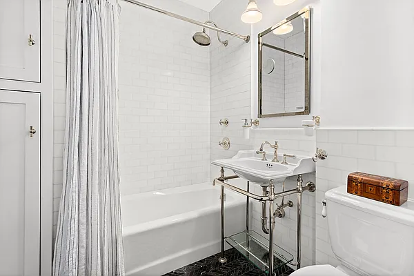 Sold by Compass | media 4