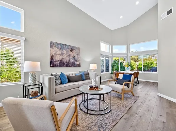3778 Via Las Villas, Oceanside, CA 92056