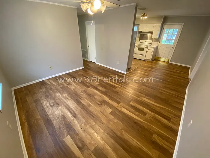4612 Sullivan St — Photo 4
